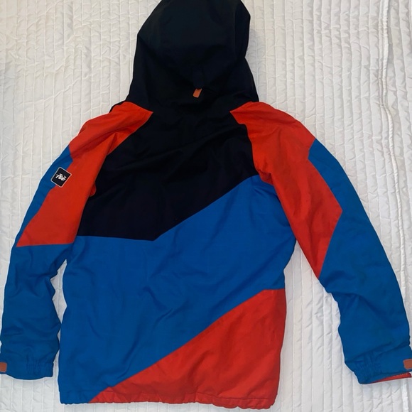 Blue and Red Hooded Jacket - Picture 3 of 16